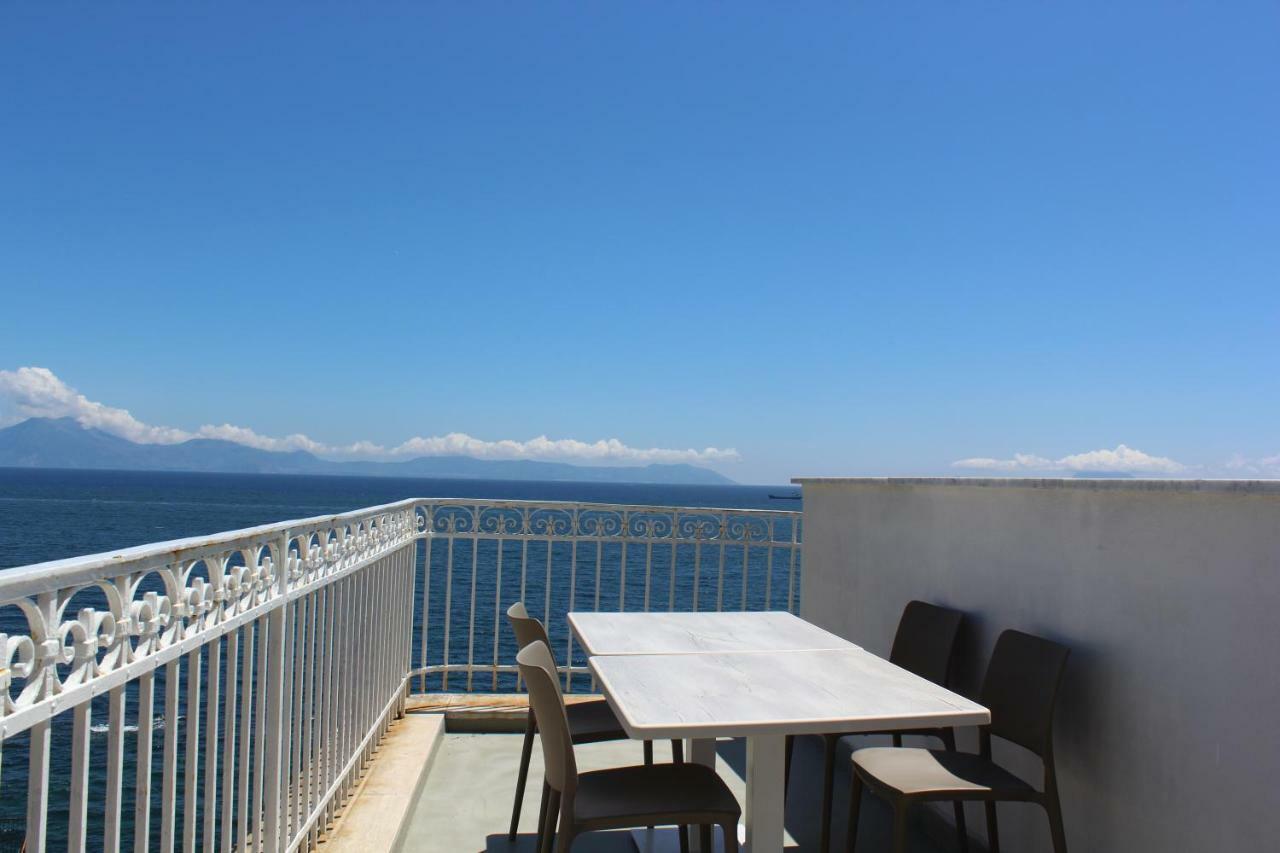 Bed and Breakfast Borgo Marechiaro Neapel Exterior foto